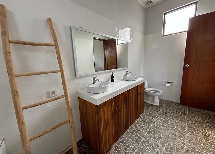 Peaceful Private 4 Bedroom Yy Bali Villa, Nusa Dua, In Kuta Вилла Джимбаран