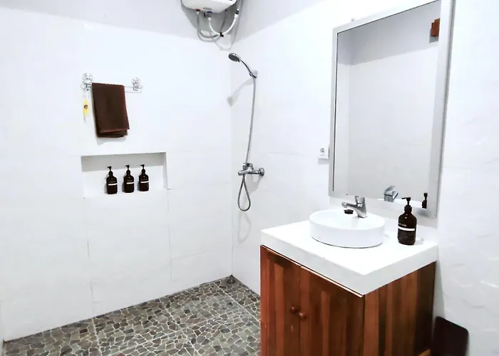Peaceful Private 4 Bedroom Yy Bali Villa, Nusa Dua, In Kuta Вилла *